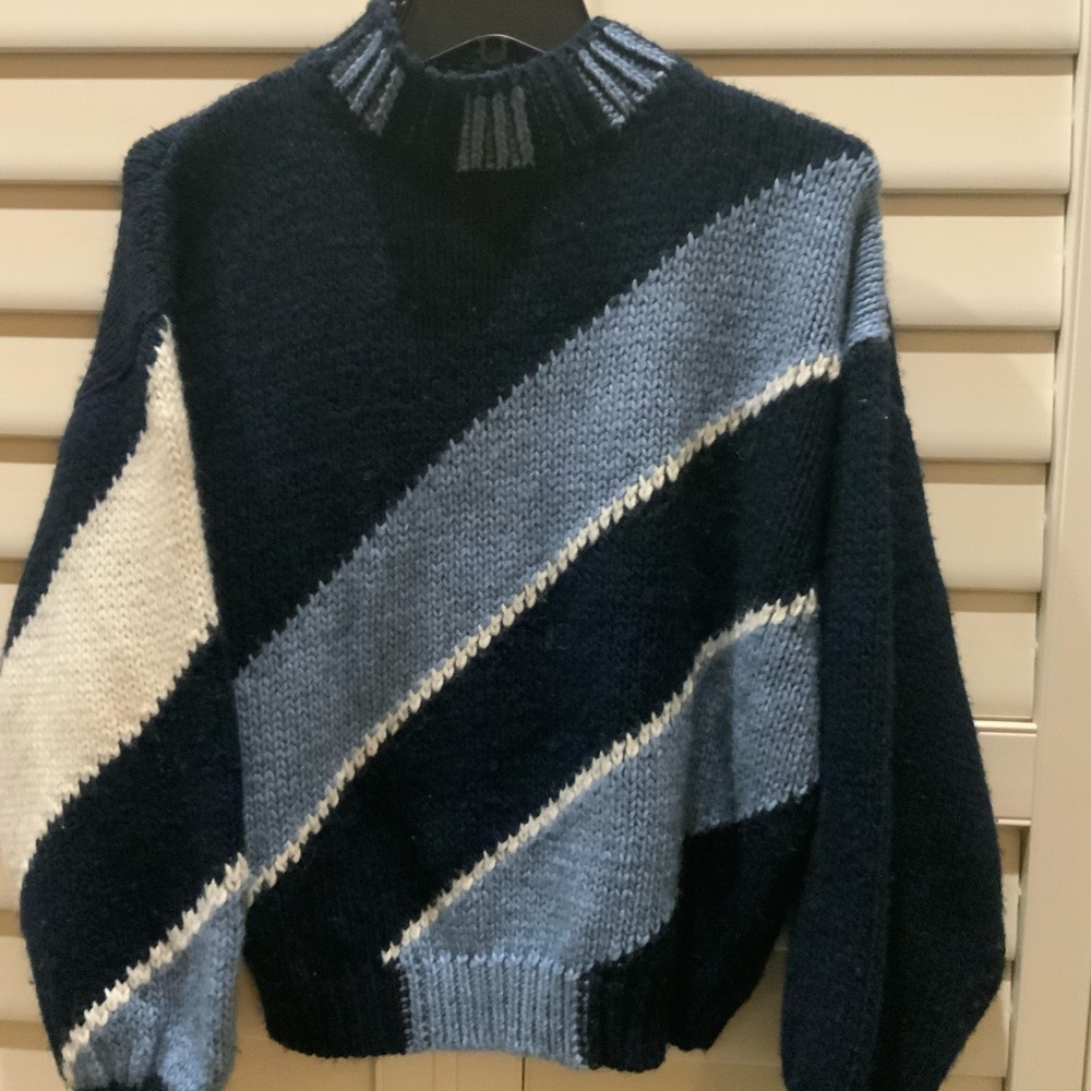 STINE GOYA Turtleneck Sweater in Navy, Light Blue, and White